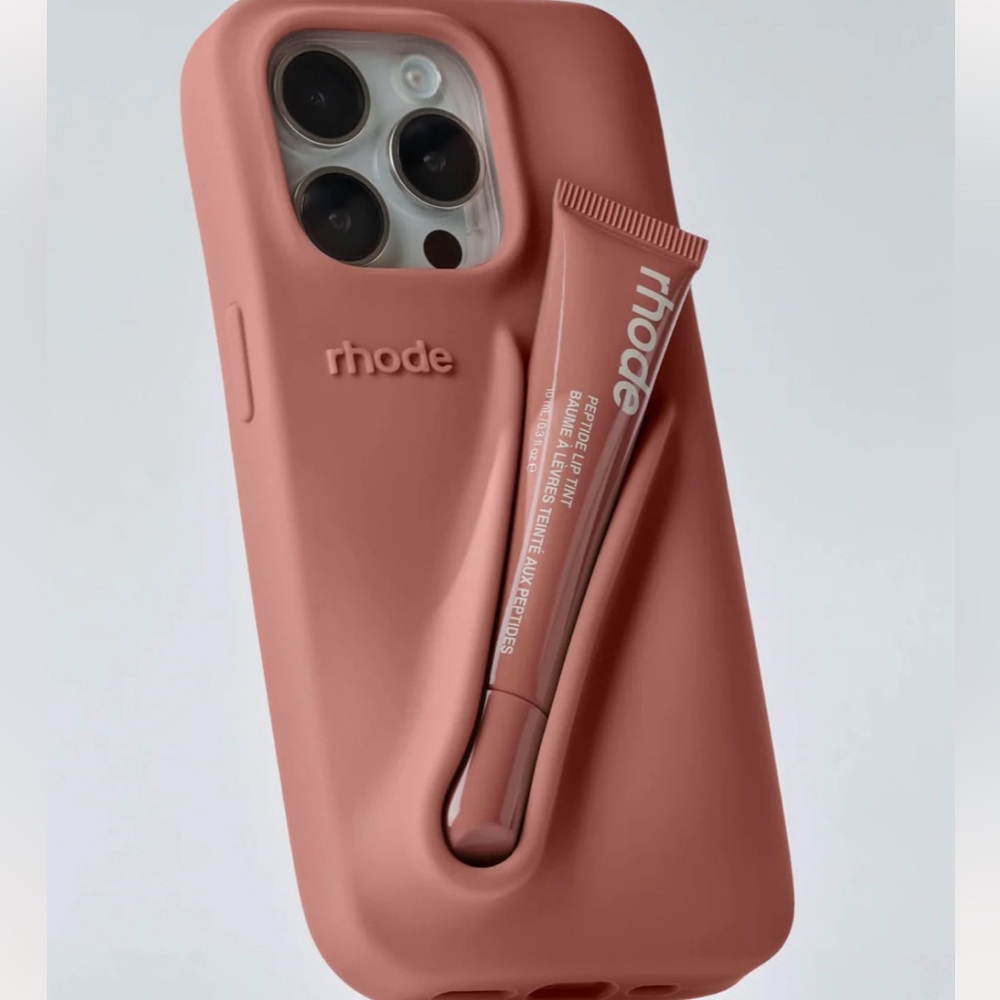 Rhode Fall “Toast” Lip Case for iPhone 14 Pro - Limited Edition + Sold Out